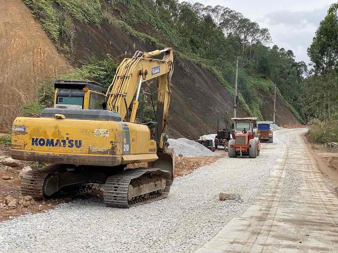 Dự kiến, tuyến đường sẽ hoàn thiện vào đầu tháng 1.2025. Ảnh: Trần Bùi