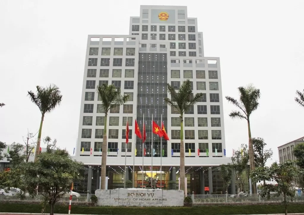 Bộ Nội vụ đôn đốc 51 địa phương thực hiện sắp xếp đơn vị hành chính cấp huyện, cấp xã giai đoạn 2023-2025. Ảnh: Chinhphu.vn Bộ Nội vụ đôn đốc 51 địa phương thực hiện sắp xếp đơn vị hành chính cấp huyện, cấp xã giai đoạn 2023-2025. Ảnh: Chinhphu.vn