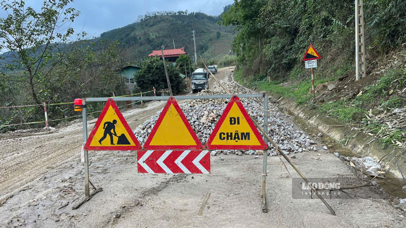 Một số đoạn trong đó hiện đang sửa chữa dang dở.