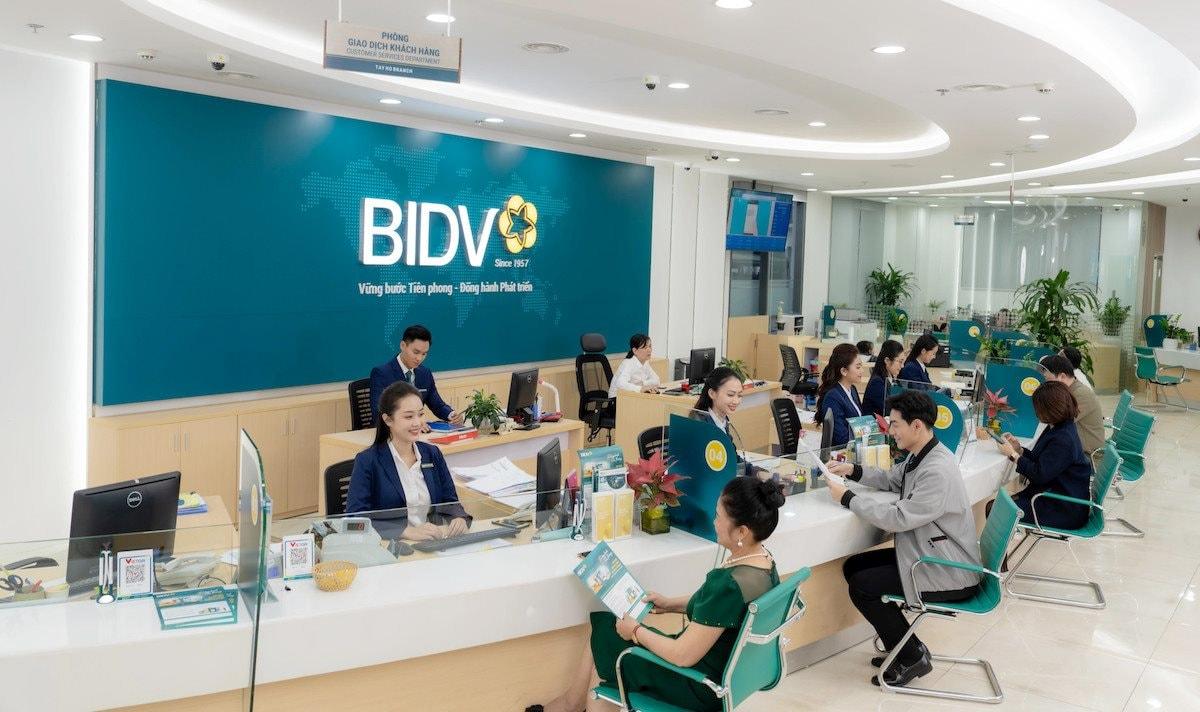 bidv-giao-dich-khach-hang.jpg