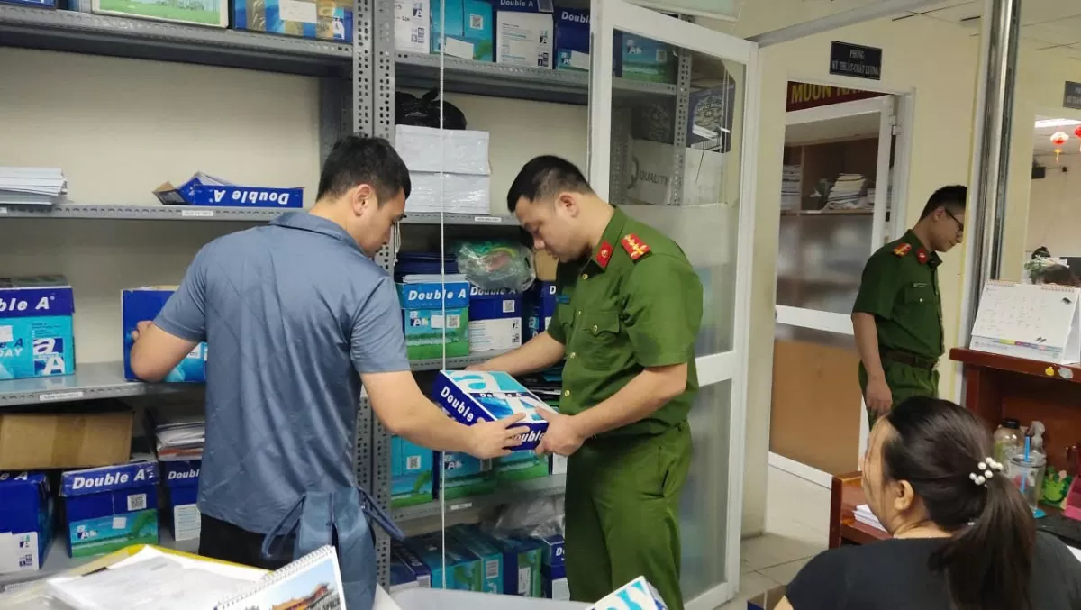 Phú Thọ: Bắt khẩn đối tượng 'làm khống' chứng nhận hợp quy Phú Thọ: Bắt khẩn đối tượng 'làm khống' chứng nhận hợp quy