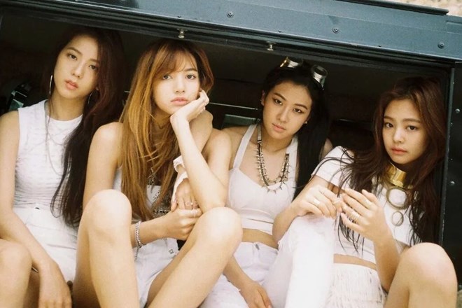 Blackpink không được rời ký túc xá để giữ hình tượng bí ẩn thời kỳ mới ra mắt