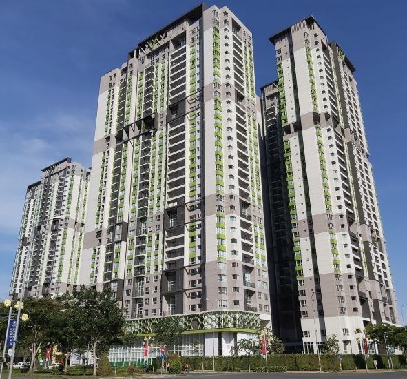 Giá trung bình chung cư TPHCM có thể vượt 100 triệu đồng/m2 năm 2025