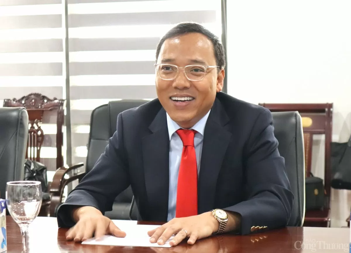 Thứ trưởng Bộ Công Thương Nguyễn Hoàng Long