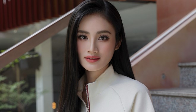 Thói quen của Hoa hậu Ý Nhi và bạn trai bằng tuổi