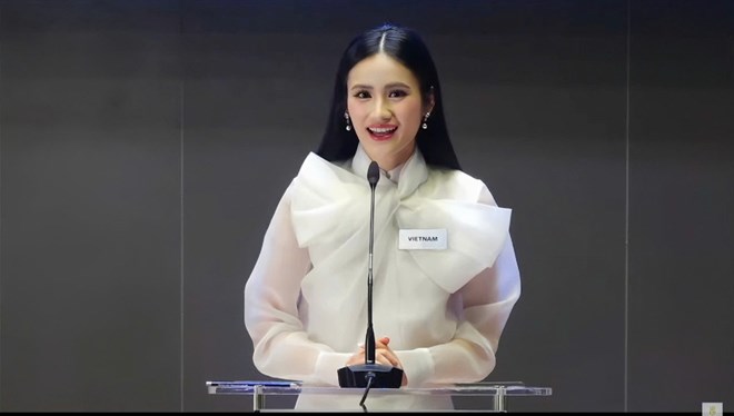 Ý Nhi vẫn còn cơ hội ở Miss World dù trượt top 20 Head to Head Challenge