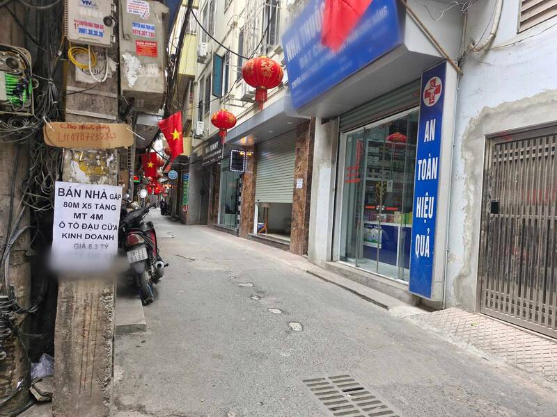 Phân khúc nhà riêng trong ngõ tại Hà Nội dưới 10 tỉ đồng được nhà đầu tư quan tâm. Ảnh: Thu Giang