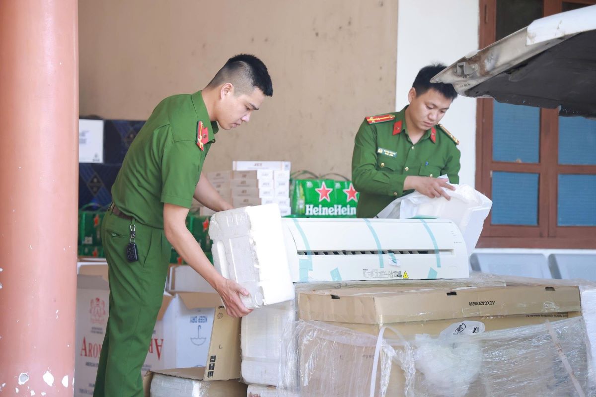 Điều hòa nhập lậu được phát hiện. Ảnh: Công an tỉnh Quảng Trị