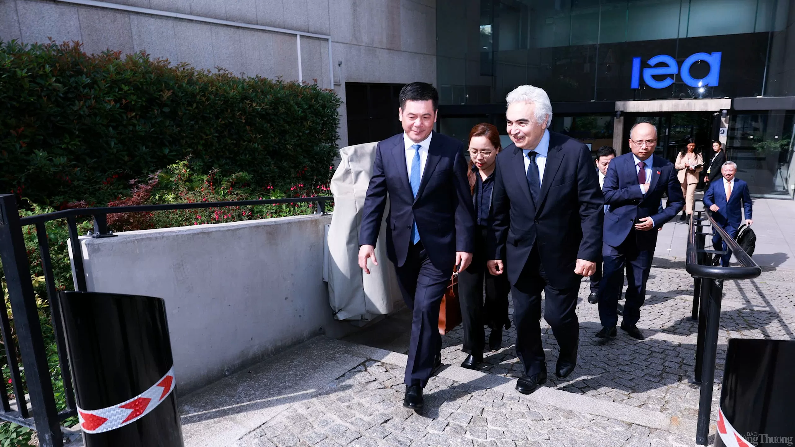 Chùm ảnh: Bộ trưởng Nguyễn Hồng Diên làm việc với Giám đốcIEA Chùm ảnh: Bộ trưởng Nguyễn Hồng Diên làm việc với Giám đốcIEA