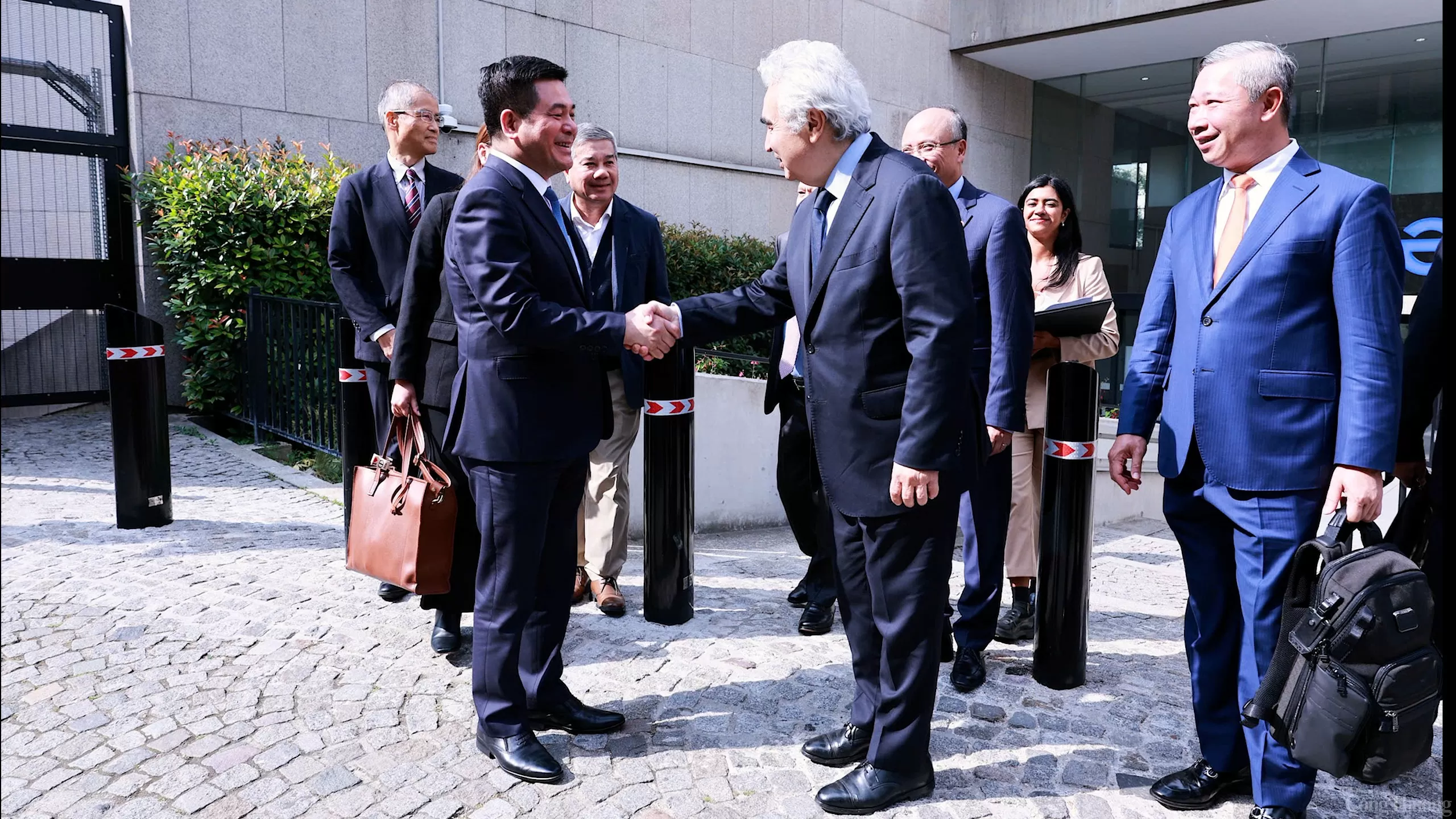 Chùm ảnh: Bộ trưởng Nguyễn Hồng Diên làm việc với Giám đốcIEA Chùm ảnh: Bộ trưởng Nguyễn Hồng Diên làm việc với Giám đốcIEA