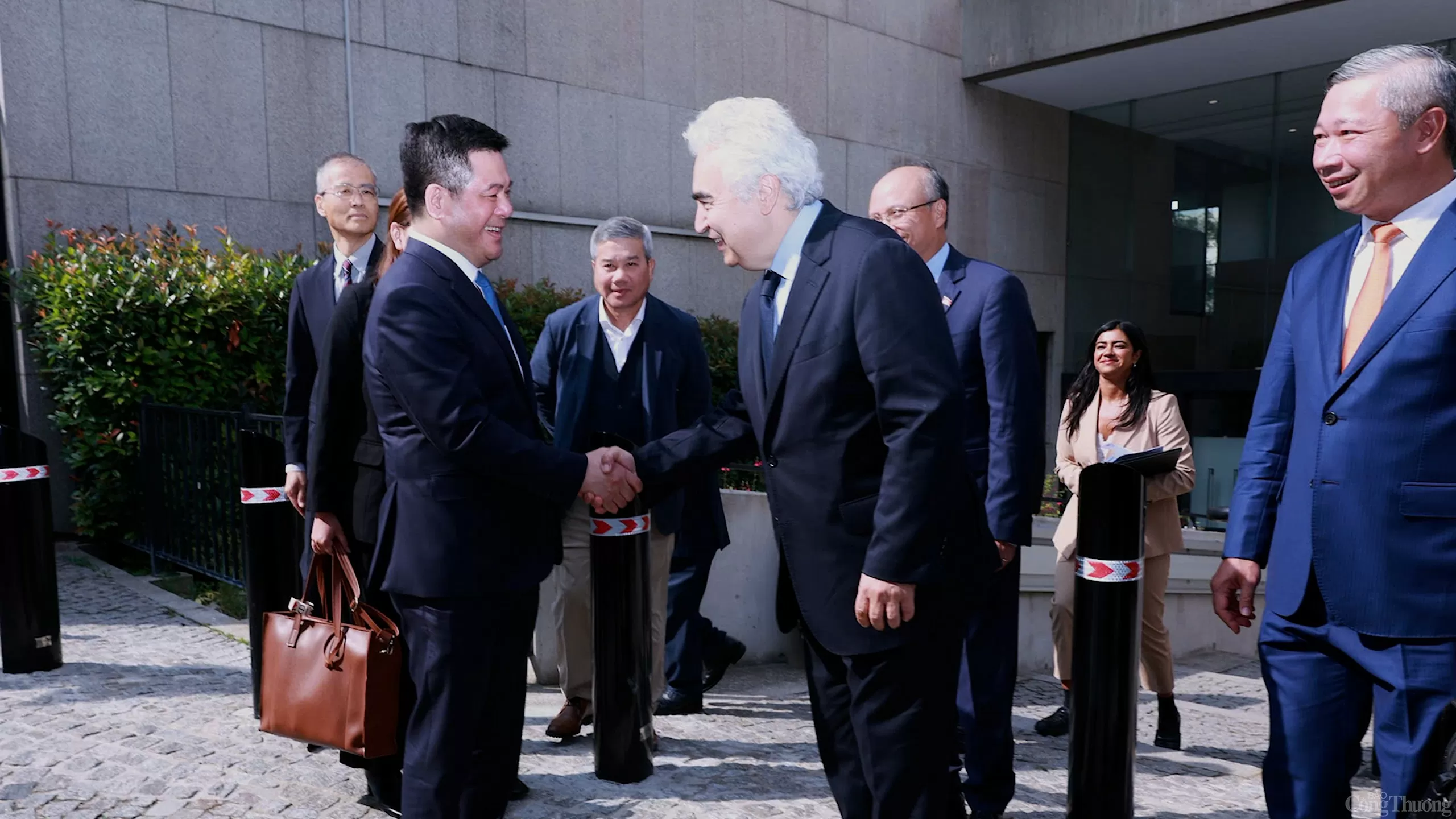 Chùm ảnh: Bộ trưởng Nguyễn Hồng Diên làm việc với Giám đốcIEA Chùm ảnh: Bộ trưởng Nguyễn Hồng Diên làm việc với Giám đốcIEA