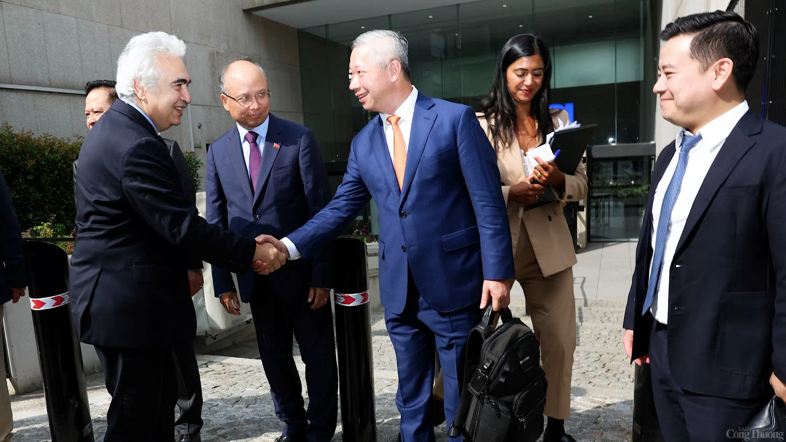 Chùm ảnh: Bộ trưởng Nguyễn Hồng Diên làm việc với Giám đốcIEA Chùm ảnh: Bộ trưởng Nguyễn Hồng Diên làm việc với Giám đốcIEA