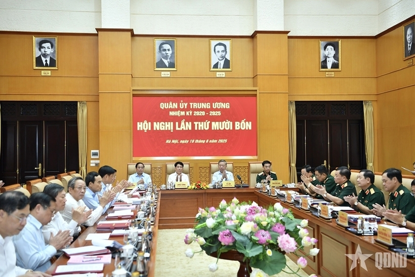 Quang cảnh Hội nghị. Ảnh: QĐND