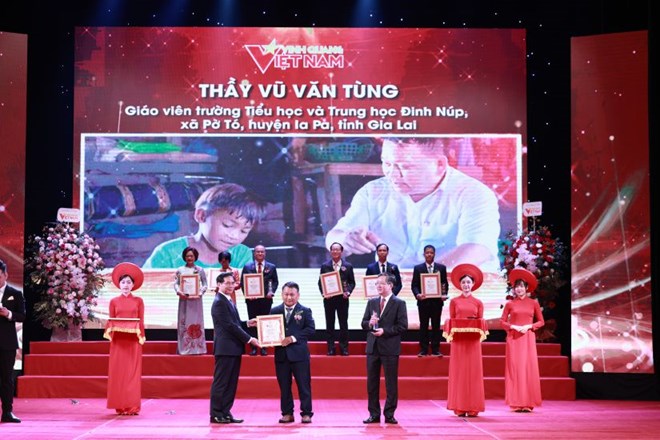 Tỏa sáng tinh thần sáng tạo, khẳng định vai trò doanh nghiệp tư nhân