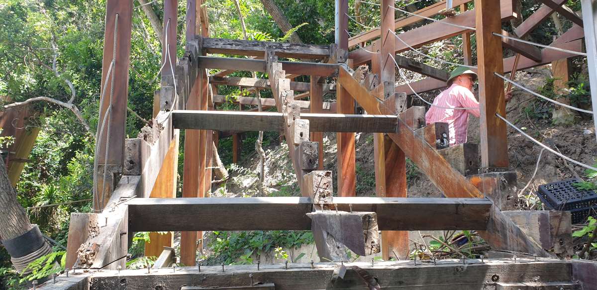 Tuy nhiên, kể từ đó đến nay, do không được đưa vào sử dụng nên đã xuống cấp nghiêm trọng. Ảnh: Nguyễn Hùng