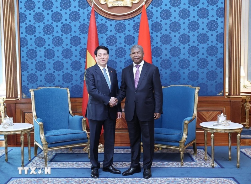 Chủ tịch nước Lương Cường và Tổng thống Angola João Manuel Gonçalves Lourenço hội đàm. Ảnh: Lâm Khánh/TTXVN