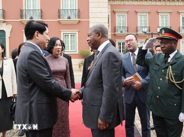 Chủ tịch nước Lương Cường kết thúc tốt đẹp chuyến thăm Angola