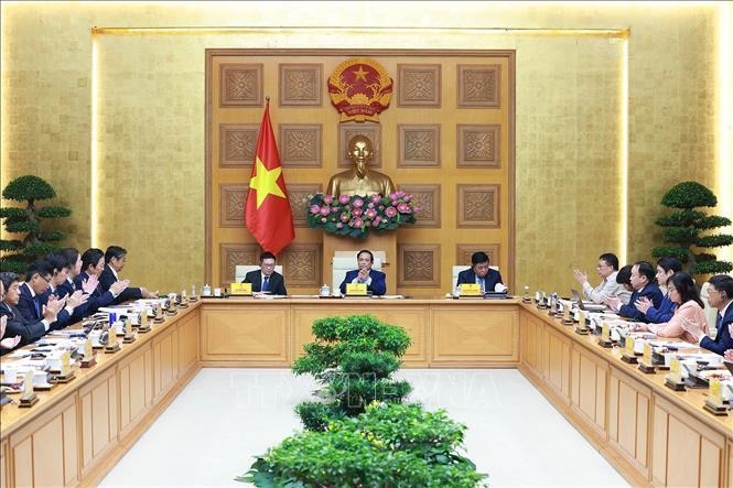 Thủ tướng Phạm Minh Chính chủ trì buổi toạ đàm với các doanh nghiệp Nhật Bản. Ảnh: Dương Giang/TTXVN