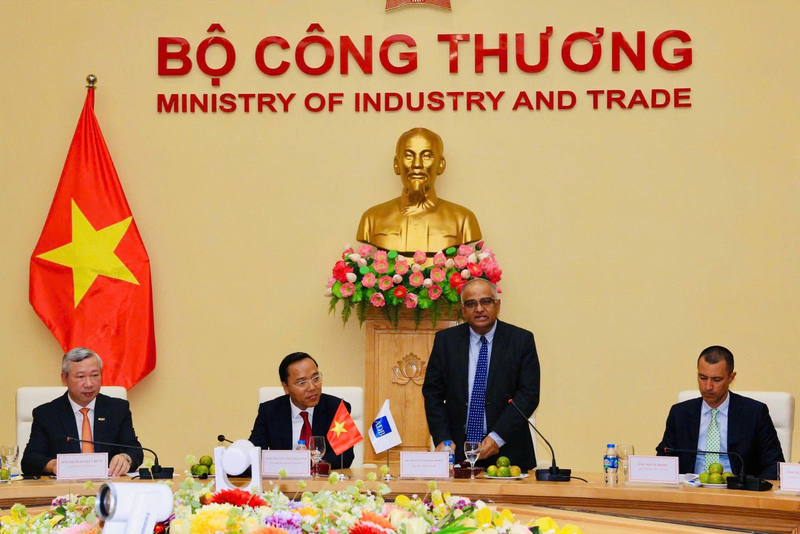 Giám đốc quốc gia ADB tại Việt Nam Shantanu Chakraborty. Ảnh: P.C