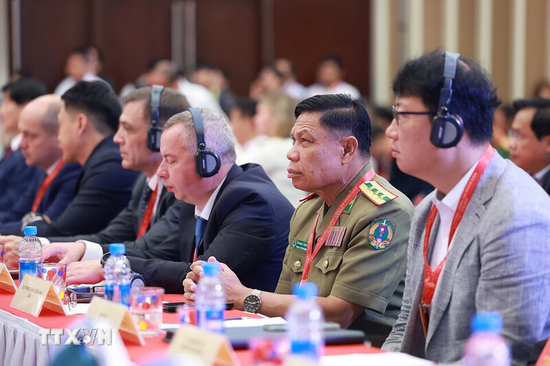 Các đại biểu quốc tế tham dự diễn đàn - (Ảnh: Dương Giang/TTXVN)