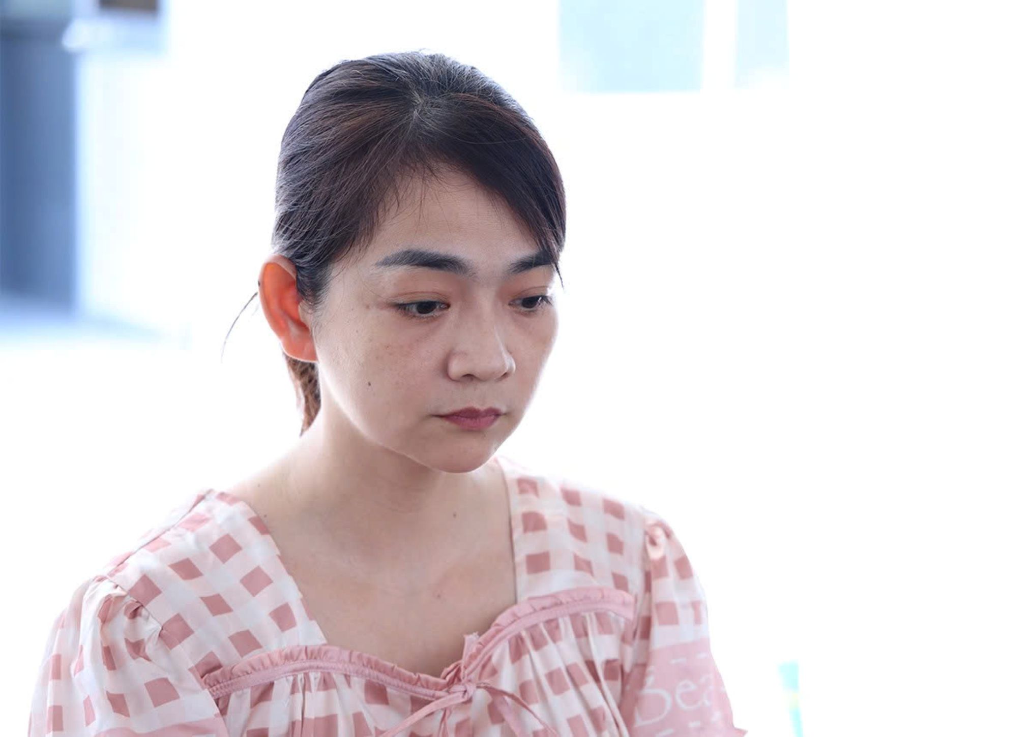 Đối tượng Lăng Ngọc Diễm bị khởi tố về tội lừa đảo chiếm đoạt tài sản. Ảnh: Vũ Tiến