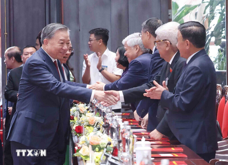 Tổng Bí thư Tô Lâm và các đại biểu tham dự buổi gặp mặt. Ảnh: TTXVN