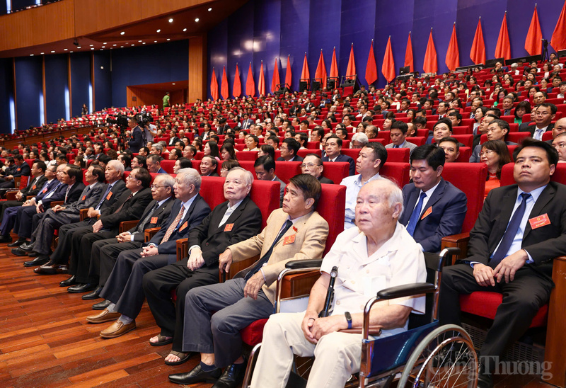 Các đại biểu dự Lễ kỷ niệm 80 năm thành lập Chính phủ. Ảnh: Nam Nguyễn