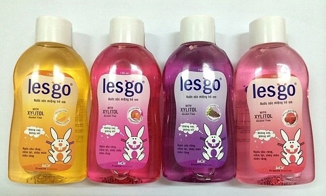 Thu hồi nước súc miệng Lesgo trẻ em vi phạm công bố thành phần
