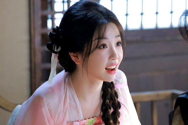 Hoạt động của Ngu Thư Hân bị ảnh hưởng giữa ồn ào