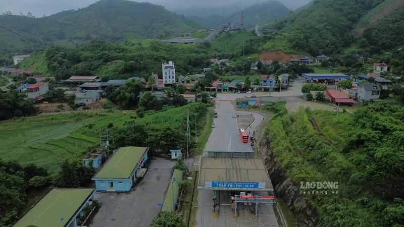 Nút giao IC16 cao tốc Nội Bài - Lào Cai. Ảnh: Đinh Đại