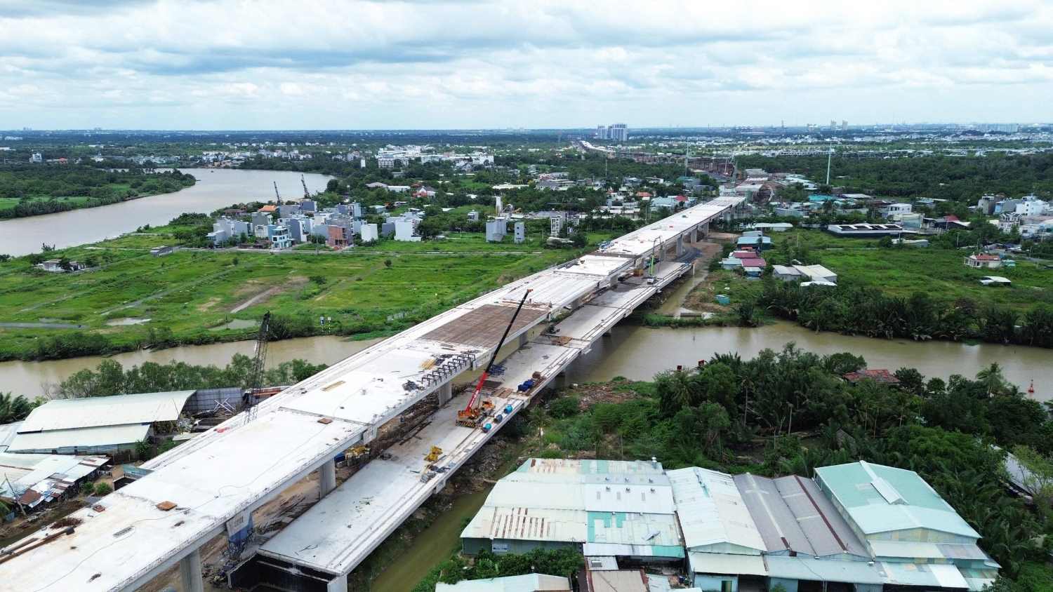 Đường Vành đai 3 trên cao đoạn qua TP Thủ Đức trước đây.  Ảnh: Anh Tú