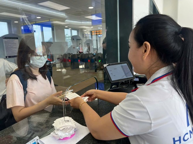Metro số 1 ngừng bán vé giấy tại quầy ở 4 nhà ga