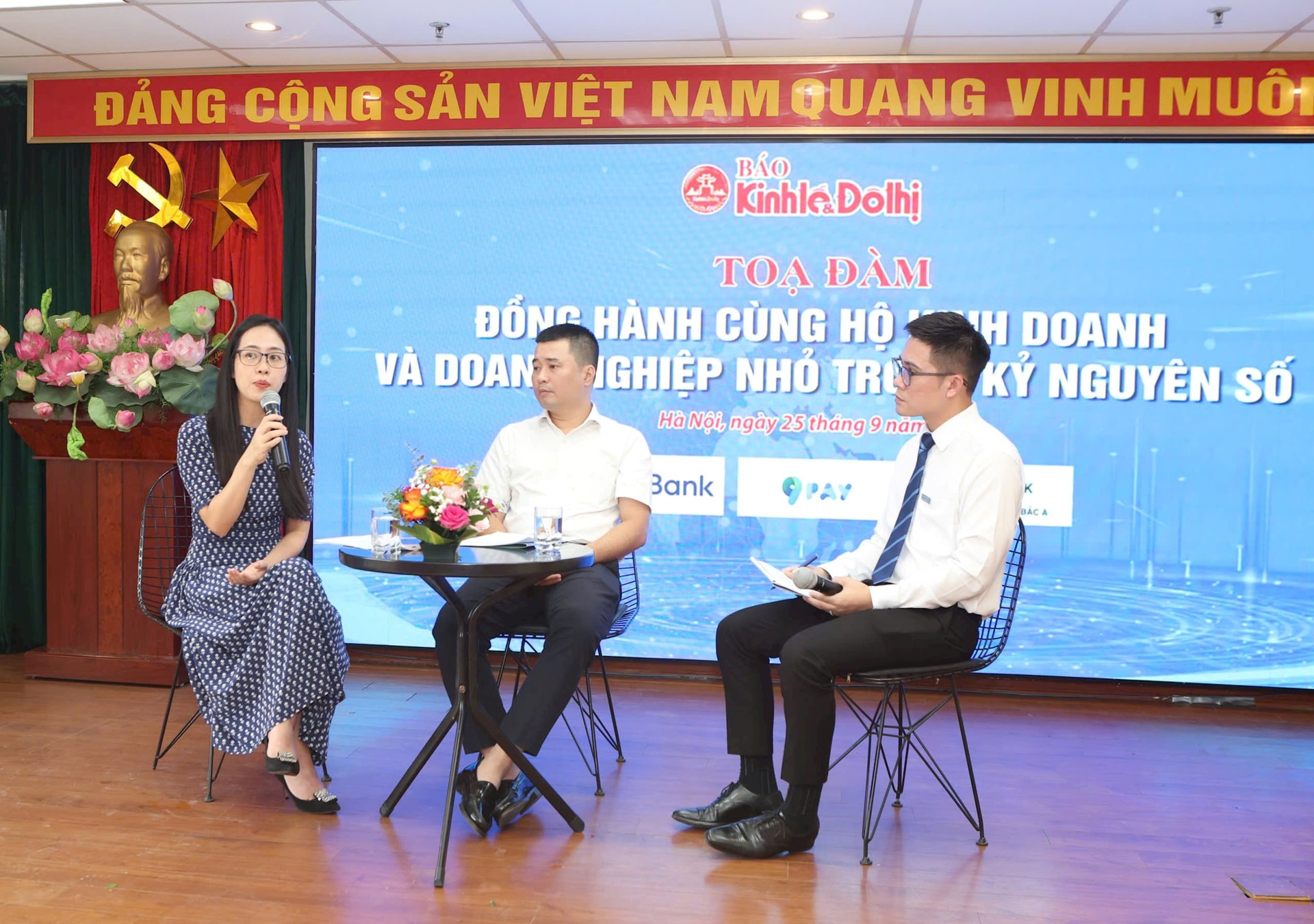 ba-vu-quynh-huong-gd-marketing-9pay-chia-se-tai-toa-dam-1-.jpg