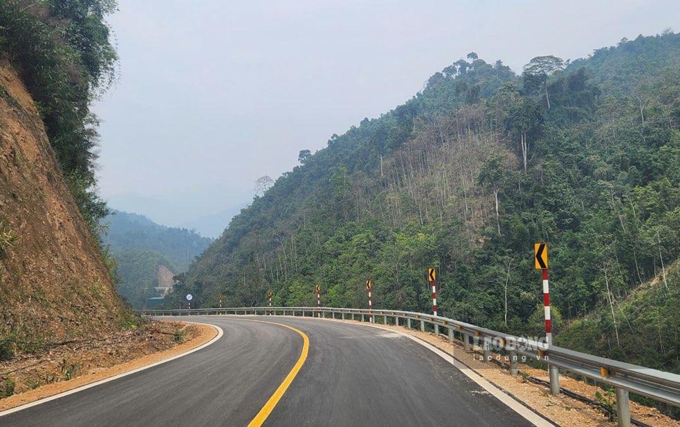 Tuyến đường Bắc Kạn - Ba Bể. Ảnh: Lam Thanh
