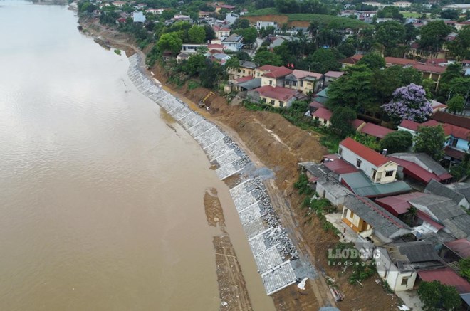 Lào Cai tìm phương án giải quyết tình trạng cứ mưa là ngập khu vực ven sông Hồng