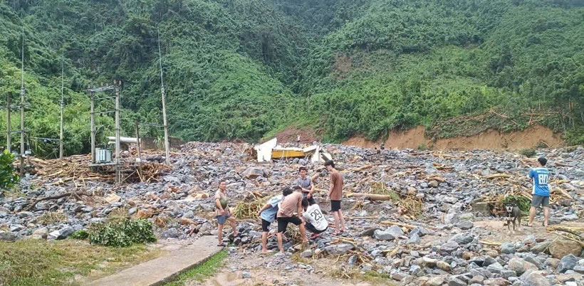 Tổng thiệt hại về thiết bị và doanh thu Nhà máy Thủy điện Làng Bằng khoảng 80 tỷ đồng.