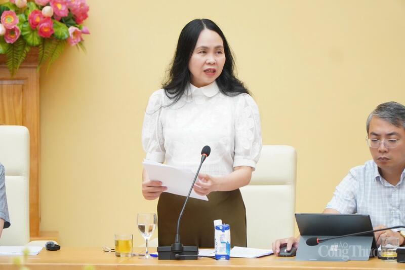 Cục trưởng Cục Thương mại điện tử và Kinh tế số Lê Hoàng Oanh. Ảnh: Lê Trang