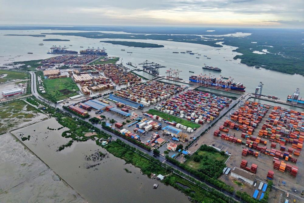 Trong tương lai, TPHCM hướng tới phát triển Cái Mép – Thị Vải thành cảng trung chuyển quốc tế và trung tâm logistics cấp quốc gia.