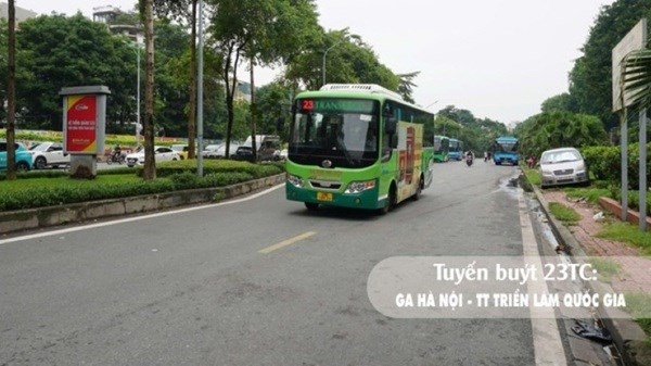 Hà Nội tăng cường 4 tuyến buýt phục vụ người dân dự Hội chợ mùa Thu 2025