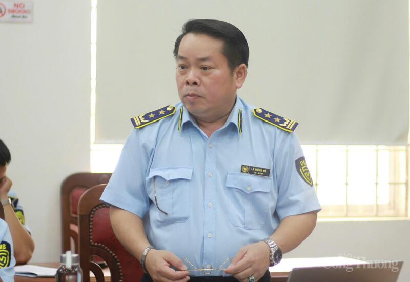 Ông Lê Hồng Hà - Chi cục trưởng Chi cục Quản lý thị trường Gia Lai. Ảnh: Hiền Mai.