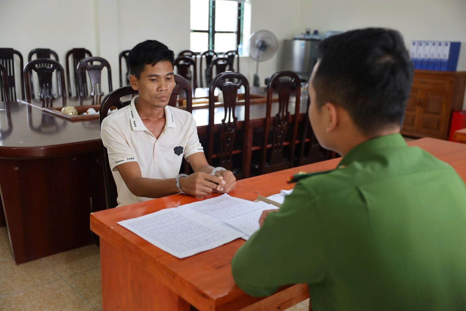 Hình ảnh đối tượng Cường tại cơ quan công an. Ảnh: Công an Hưng Yên