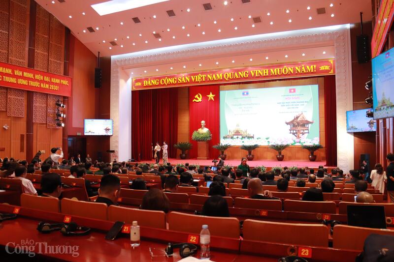 Hội nghị hợp tác phát triển thương mại biên giới Việt Nam - Lào lần thứ XIII. Ảnh: Thanh Tuấn