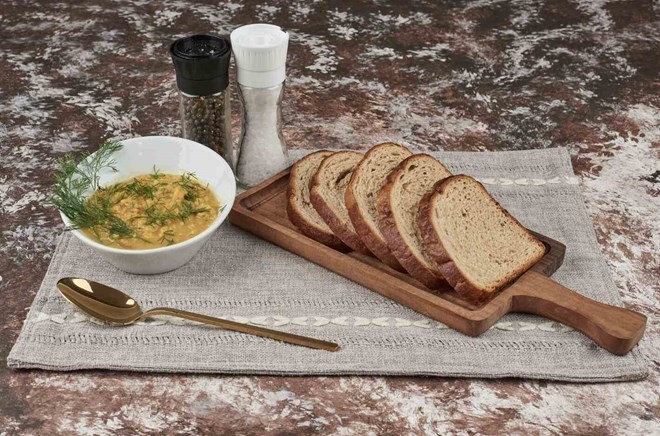 Nên chọn protein hay carbohydrate để bữa sáng đủ năng lượng và ổn định đường huyết