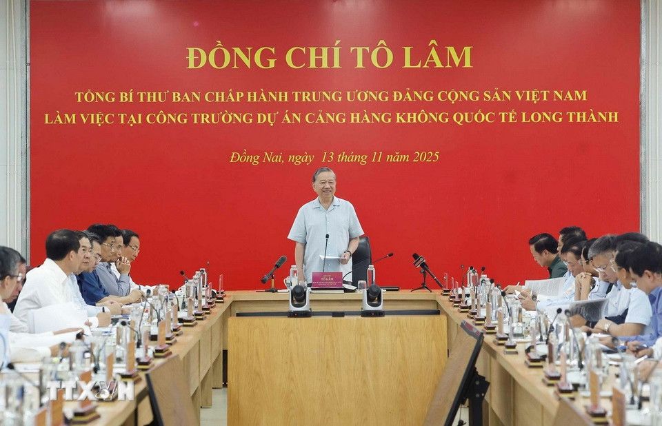 Tổng Bí thư Tô Lâm phát biểu chỉ đạo tại buổi làm việc. Ảnh: TTXVN