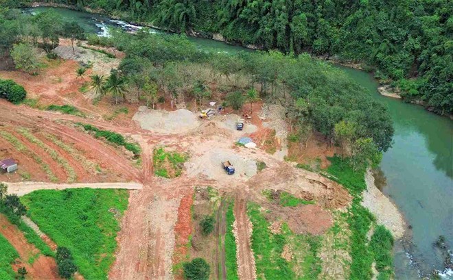 Đề xuất mức phạt tiền đối với hành vi khai thác khoáng sản mà không có giấy phép