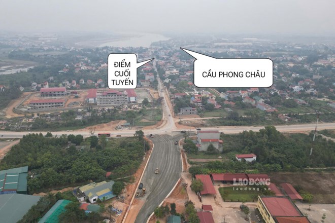 Rầm rộ thi công đường liên vùng kéo dài tới gần cầu Phong Châu