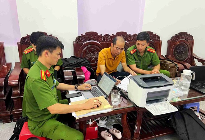 Vạch trần chuỗi nha khoa “chui” lừa hơn 1.000 người ở Lâm Đồng - Đắk Lắk