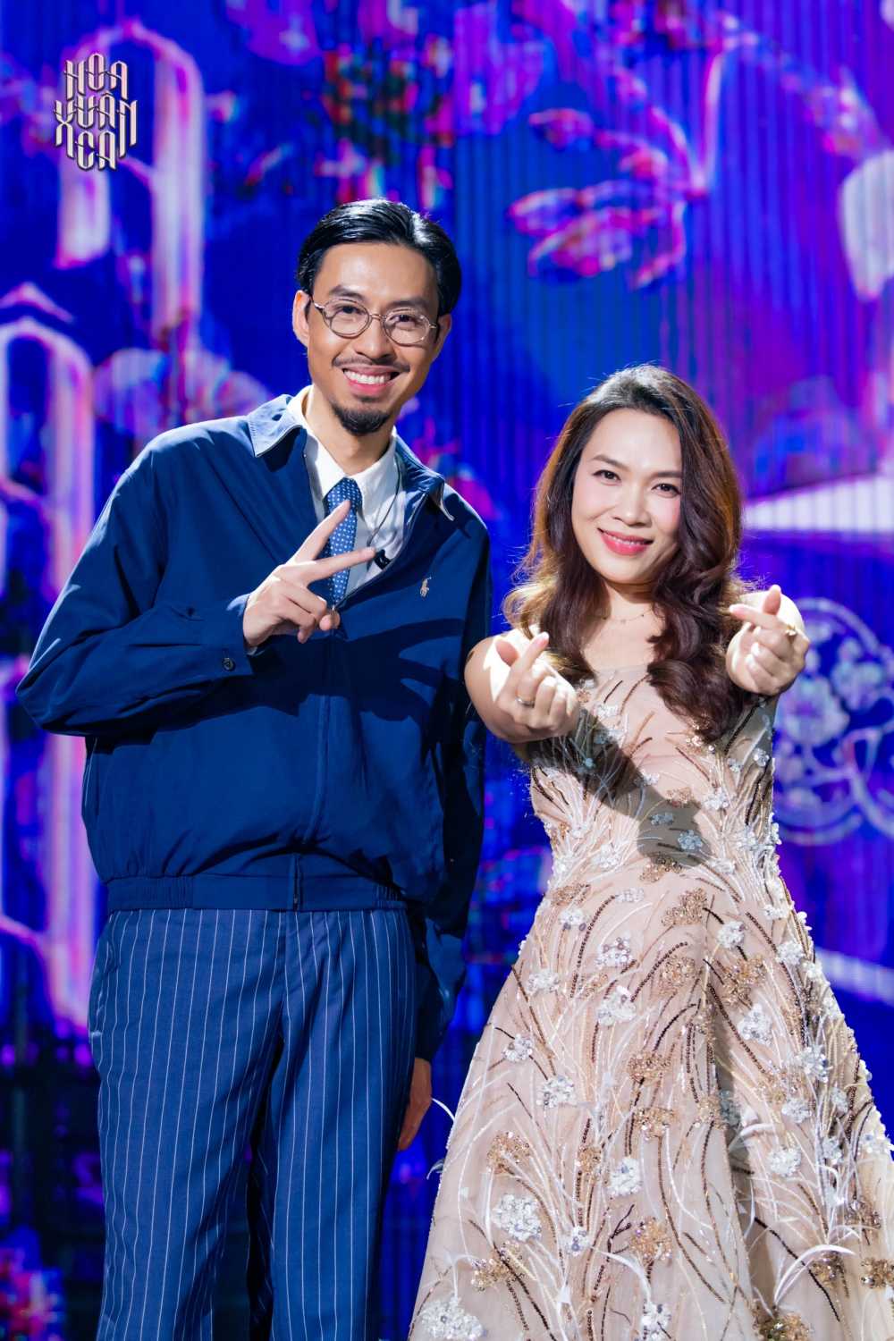 Đen Vâu và Mỹ Tâm trong chương trình “Hoa xuân ca“. Ảnh: VTV.