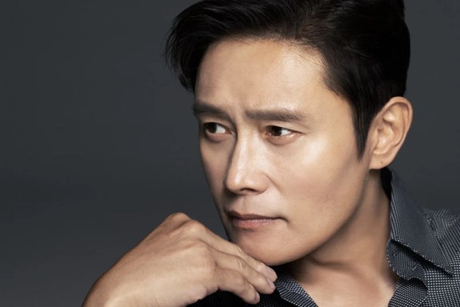 Lee Byung Hun được vinh danh trong Top 10 màn trình diễn điện ảnh xuất sắc nhất năm