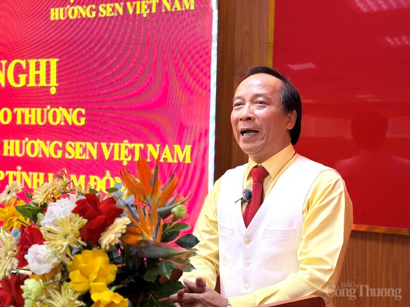 Ông Trần Thế Định, Giám đốc mua hàng toàn quốc của Tập đoàn kinh tế Hương Sen. Ảnh: Diễm Thương